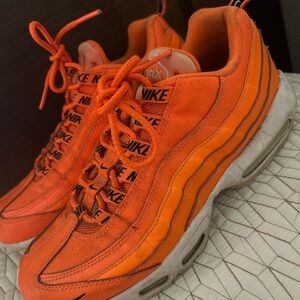 Nike Air Max 95 Orange Sneakers size 8